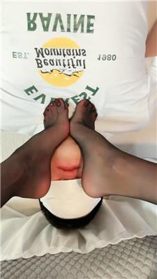 100307rfegd2m8jjjf9ddf.jpg