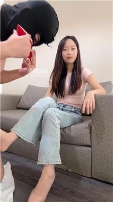 230053vbvzb96xvecb66c8.jpg