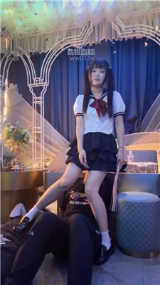 214358u9t7uun3kb3m787k.jpg
