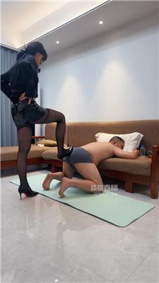 120328fpikkqk22rr8lour.jpg