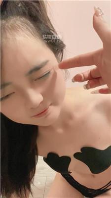 103201eauomwzuuabuwh03.jpg