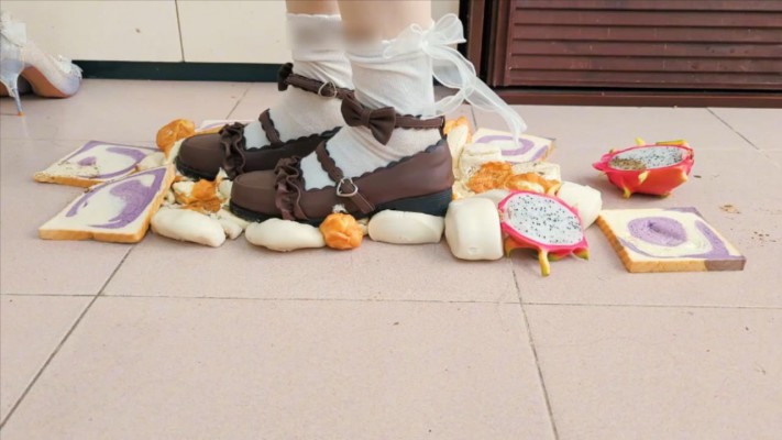 111108am7caleejjyad2wm.jpg