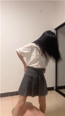 233842glggzqsnwqsztwf4.jpg