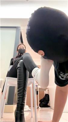004642xdr3tz9vacvv9vd8.jpg