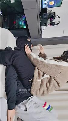 222209tfi9mh92nhm6yrsv.jpg