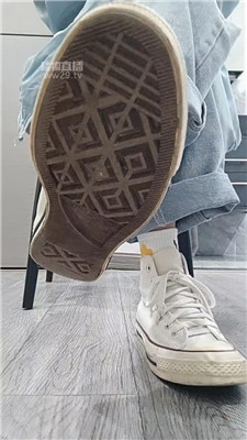 205756ew1c89cnnpg060qc.jpg