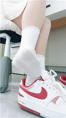 224153bp9yy94p3b0y40s5.jpg