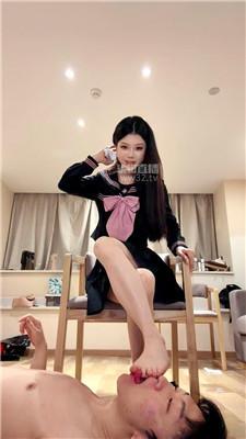 225305udxeoc5tmhxe2569.jpg