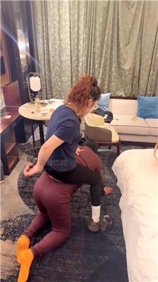 002054qnepln5brnet44r4.jpg
